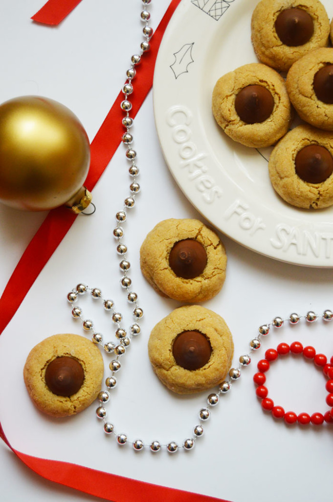 Perfect Peanut Butter Blossoms - great for Christmas cookie exchanges! | dcgirlinpearls.com