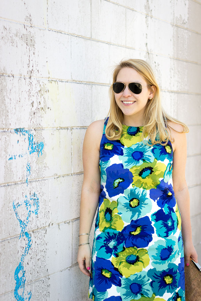 Floral Shift 2 Ways: How to style for the day via @ DC Girl in Pearls | dcgirlinpearls.com