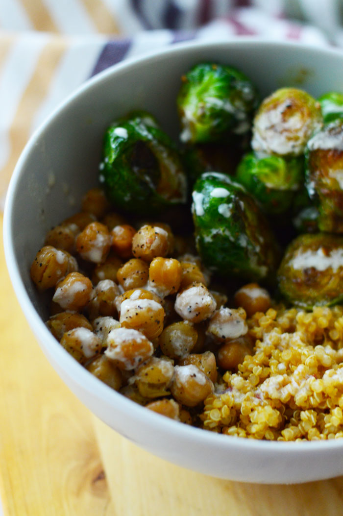 Brussels Sprouts + Roasted Chickpeas Quinoa Bowl | dcgirlinpearls.com